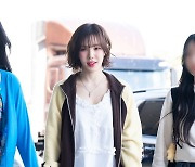 [T포토] 웬디 '오늘, 공항에 뜬 요정'