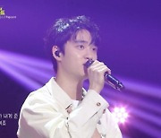 도경수,  '더 시즌즈'서 폭발적 라이브 무대… 지코와 찐친 우정 선보여