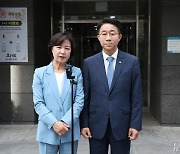 국회의장 '명심' 교통정리?…정성호·조정식 사퇴, '추미애 vs 우원식'(종합)