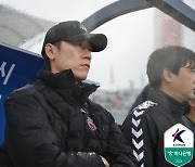 [b11 현장] 1R 중위권 자리한 수원 FC 김은중 감독, "70%는 계획대로... 확실한 킬러 있었으면 4~5점 더 땄을 것"