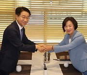 친명계 ‘국회의장 추미애’ 노골화…박찬대 교통정리로 조정식-정성호 사퇴