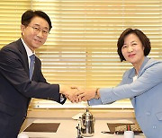 22대 첫 국회의장, 추미애-우원식 2파전…조정식·정성호 사퇴