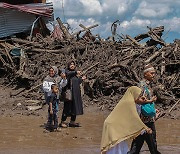 인도네시아 수마트라섬서 홍수·산사태로 최소 34명 숨져