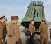 북한, 올해부터 2026년까지 240㎜ 방사포 배치