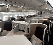 "여유로운 공간·넉넉한 인심 돋보여" 일본항공 비즈니스 클래스 탑승기