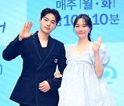 김명수-이유영,'러블리 화기애애' [사진]