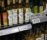 이상 기후에 국내 식품업계 '올리브유 가격' 30% 인상