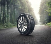 타이어 3사, EV 타이어 글로벌 수요 잡기…잇단 해외 증설