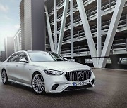 '가장 강력한 S클래스'…벤츠 AMG S 63 E 퍼포먼스 국내 출시