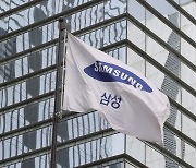 'HBM 전쟁' 총성은 울렸다…삼성, 판 뒤집기 vs SK, 1등 굳히기