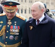 푸틴, ‘12년 재임’ 쇼이구 국방 전격 경질… 전쟁 전환점 되나