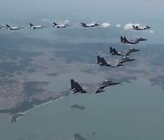 '하마스식 기습' 북한 침투 대비…전투기 뜨고 미사일로 '쾅쾅'[영상]