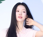 [TD포토] 오마이걸 유아 '헤어나 올 수 없는 아름다움'