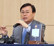 도종환 '정오에서 가장 먼 시간' 출간 기념 기자간담회