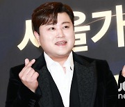 김호중, 뺑소니·바뀌치기 의혹 가중…경찰 강제수사 착수