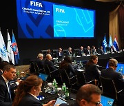 FIFA, 잇따른 비판 속 여자축구 국제경기 일정 변경키로