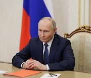 [속보] 푸틴 "우크라 협상에 열려 있지만 모든 당사국 이익 고려돼야"