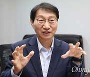 "윤 대통령 폭탄선언에 연금개혁 물거품, 황당하다"