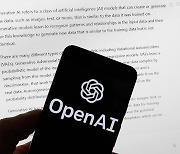 검색 엔진·비서…구글·MS·오픈AI, AI 플랫폼 경쟁 치열