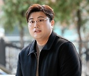 변명하기 바쁜 김호중, "유흥주점 나와 휘청? 채널A 주관적 표현"