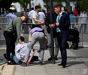[포토] 슬로바키아 총리 총격한 용의자 현장에서 체포