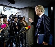 네덜란드 극우당, 총선 승리 반년 만에 연정 구성…총리는 미정