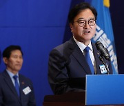 제22대 첫 국회의장 우원식…추미애 꺾고 '이변'