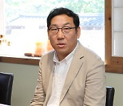 ‘세계문학상 수상’ 임택수 “실패한 사람들에게 위로 건네는 마음 담았죠”