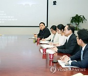 미국 기아자동차 현지공장 방문한 정인교 통상교섭본부장