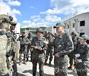 김명수 합참의장, 한미 연합 과학화전투훈련 점검