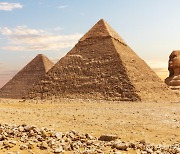 피라미드 지었던 돌 운반 나일강 지류 발견