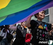 日 레즈비언 커플, 캐나다서 난민 인정…"일본 전체에 차별 있다"