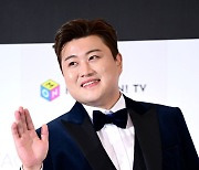 김호중, 콘서트 강행 급제동..환불 수수료 논란➝"협의 중"[종합]