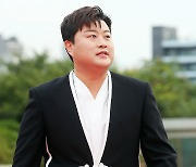 '음주운전' 김호중, 팬카페에 심경글 "죄지은 사람, 내 모습 싫어"