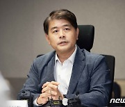 한화그룹, 美 투자사 사장에 산업부 고위공무원 출신 영입