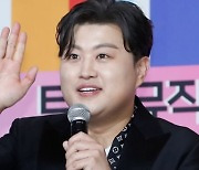 김호중 "죄가 죄 불러, 곧 자진출석"…경찰은 '위드마크' 꺼낸다