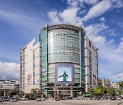 Lotte Department Store to revamp branches with food hall