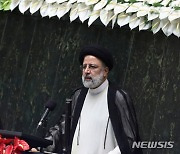 최고지도자 교체 앞둔 이란…'대통령 사망'에 후계 준비 '빨간불'