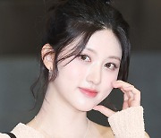 [포토] 아이브 가을 '깜찍한 볼하트'