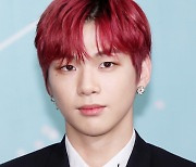 강다니엘 측 "소속사 대주주 고소..몰래 100억대 선급 계약" [공식][전문]