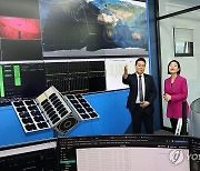 시설 둘러보는 오영주 장관