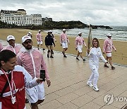 OLY Paris Torch Relay