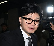 한동훈 “건설적 의견제시가 ‘처신’인가”···오세훈 “내부 통로 두고 보여주기만 횡행”