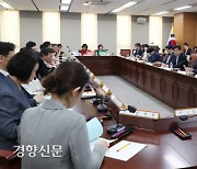 내년 최저임금 심의 돌입…‘도급제 노동자 적용’ 첫 논의