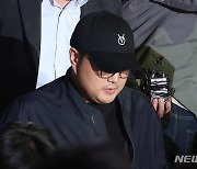 김호중 "죄인이 무슨 말 필요"…8시간40분간 경찰조사(종합)