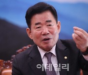 김진표 "최근 팬덤정치 상대 공격·배제만 있어"