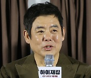 '하이재킹' 성동일 "작품 선택=하정우가 큰 영향…즐겁고 편안히 촬영"