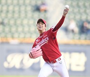 [포토] 역투하는 SSG 김광현