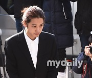 '버닝썬 게이트' 정준영, 출소 64일만 근황…가요계 복귀설 모락모락 [MD이슈]