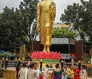 BANGLADESH BELIEF Buddhist